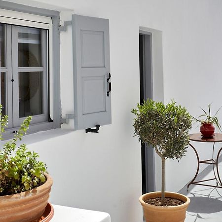 Lamina Guest House Perissa Екстериор снимка