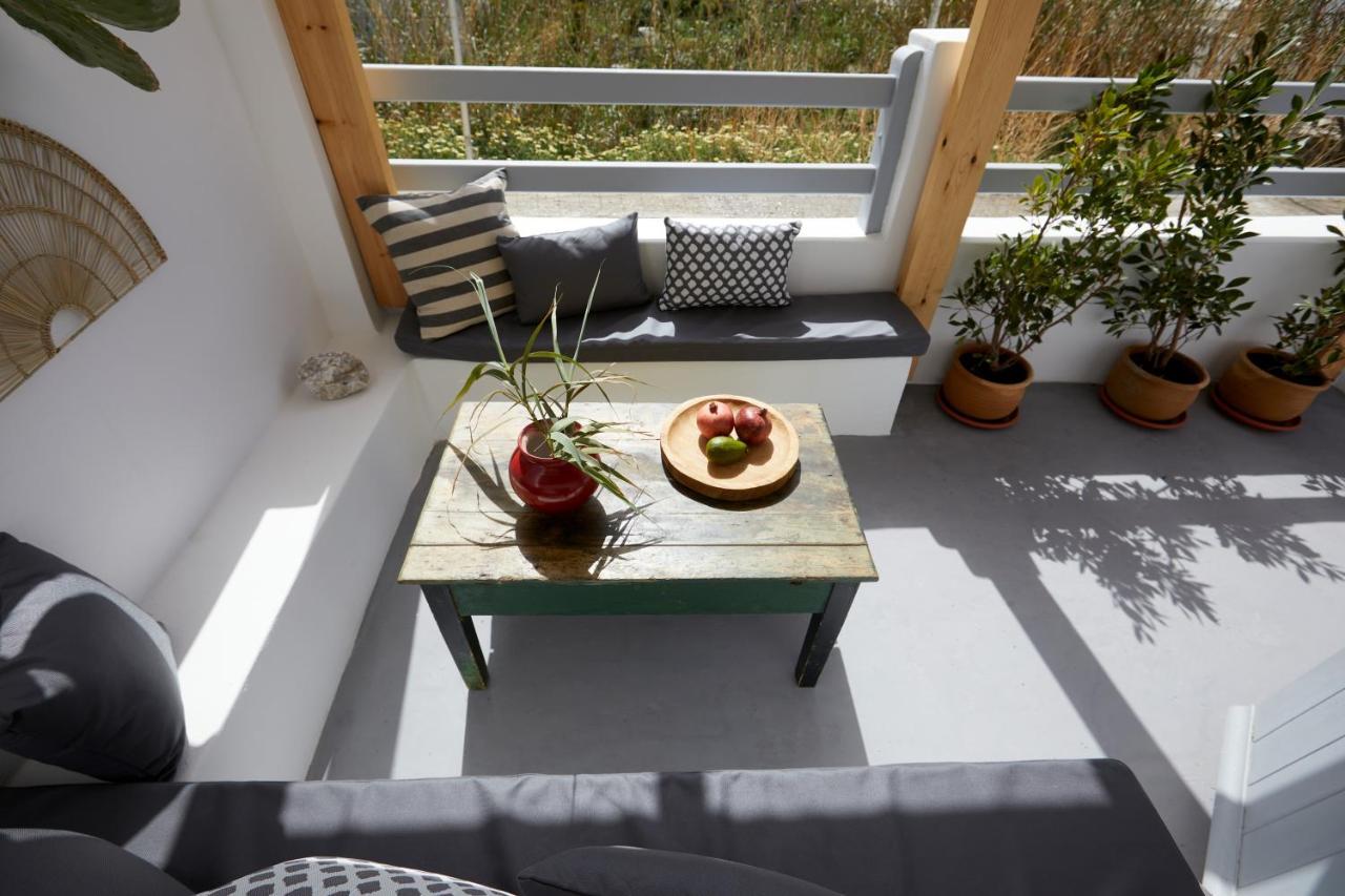 Lamina Guest House Perissa Екстериор снимка